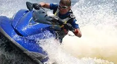 جذاب ترین عکس های جت اسکی رو واستون آوردیم !+عکس