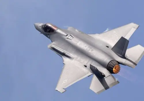 قاتل چینی جنگنده اف ۳۵ به میدان آمد!+عکس