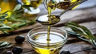چرا فقط دو قاشق روغن زیتون در روز بخوریم؟
