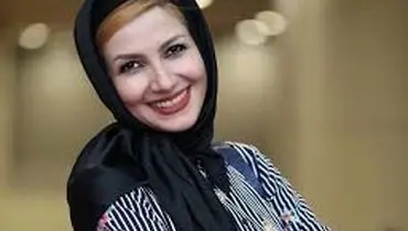 هنرنمایی خاله شادونه با نوازندگی پیانو مشکی در منزلش+فیلم