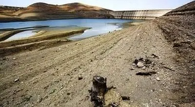 سدهای استان‌های تهران، خراسان و سیستان در وضعیت هشدار؛ بارندگی‌ها نصف شد