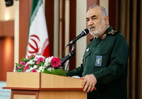 فرمانده کل سپاه پاسداران: در جنگ کاملیم اما مردم ما در آرامش‌اند؛ این یک استثنا است
