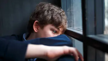 نشانه‌های افسردگی در نوجوانان؛ والدین چگونه تشخیص دهند؟

