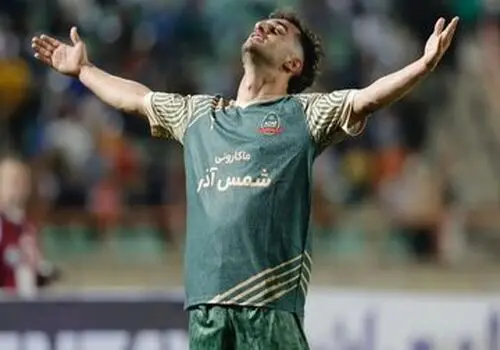 اوسمار برای دفاع راست پرسپولیس گزینه جدید رو کرد؛ بازیکن تکنیکی دل ویرا را برده است