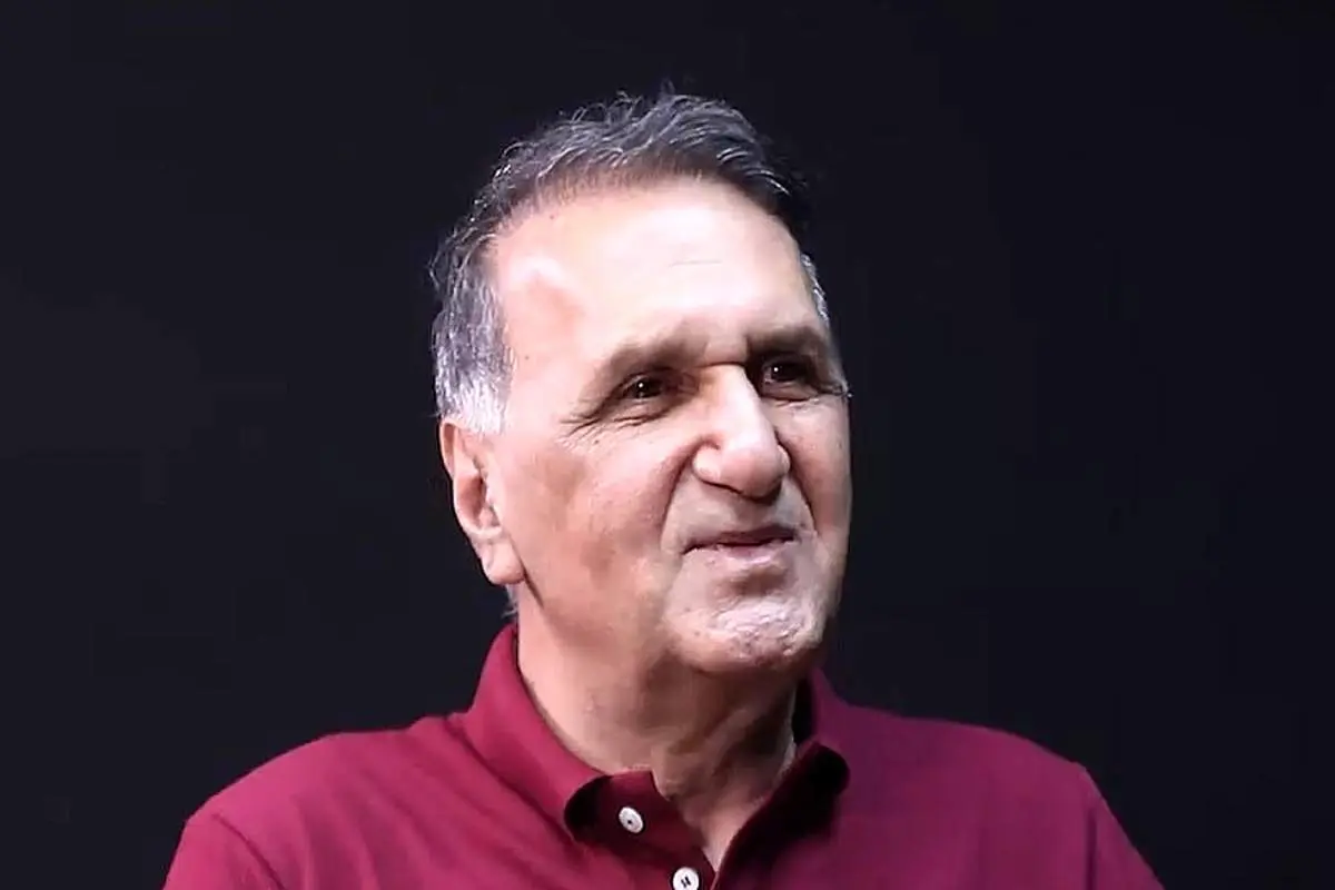 سلطانی: اوسمار نباید به بازیکنان باج ندهد