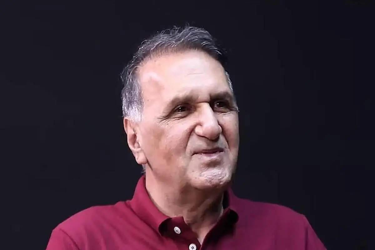 سلطانی: اوسمار نباید به بازیکنان باج ندهد