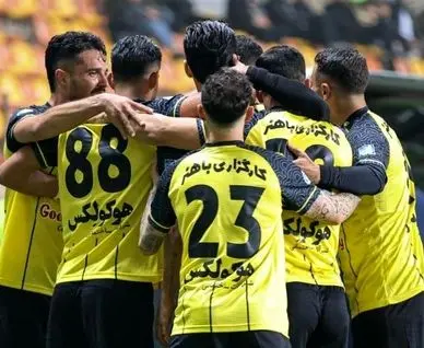 
اعلام ترکیب ابتدایی سپاهان مقابل الاهلی
