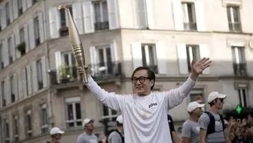 حمل مشعل المپیک توسط جکی چان +فیلم