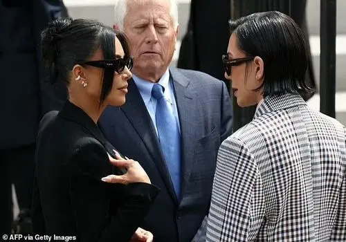 شب تولد کریس جنر؛ اتحاد یا اختلاف میان ساسکس‌ها و کارداشیان ها؟