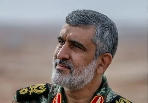 تصویری از سردار سید مجید موسوی و شهید حاجی زاده در یک قاب