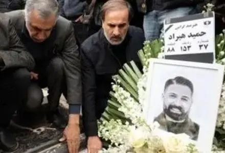 لحظه وقوع انفجار در حوالی محل خاکسپاری حمید هیراد/ویدیو 