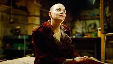 اما استون راز تغییر چشمگیر ظاهرش در Bugonia را فاش کرد