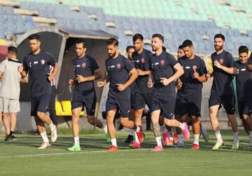 
بدشانسی بزرگ شماره ۸ پرسپولیس
