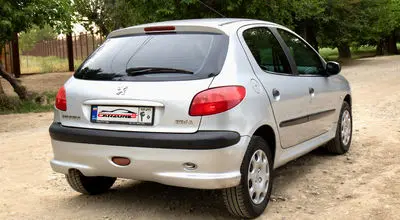 یک کارگر آمریکایی در ۲۱ ماه کرولای ۲۰۲۶ می‌خرد/ برای یک ایرانی چقدر؟

