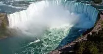 آبشار بلند و استثنایی که گویی از آسمان فرو می ریزد+ فیلم
