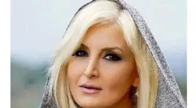جشن مادربزرگ شدن خواننده آن‌ورآبی؛ مراسمی شیک، پرزرق‌وبرق و پر از حرف‌وحدیث!