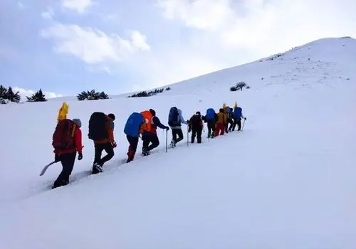 کشف پیکر ۲ کوهنورد مفقودی در ارتفاعات اشنویه+ فیلم

