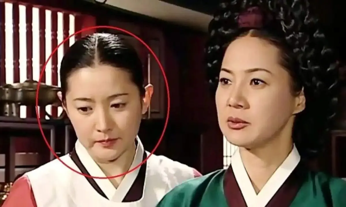 جشن سال نو در خانه «یانگوم»؛ لی یونگ ئه با دکوراسیون کریسمسی به استقبال ۲۰۲۶ رفت!