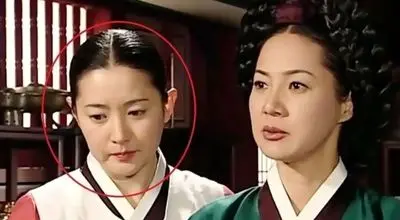 جشن سال نو در خانه «یانگوم»؛ لی یونگ ئه با دکوراسیون کریسمسی به استقبال ۲۰۲۶ رفت!