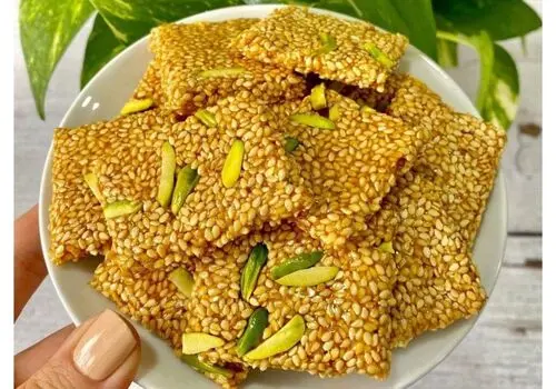 ۱۰ روش عالی برای از بین بردن شوری غذا