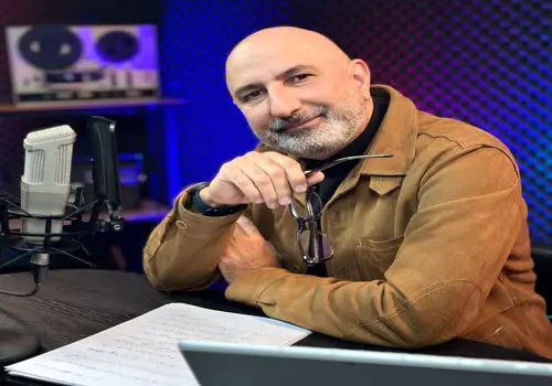 خاطره عجیب منصور ضابطیان از فسنجان با گوشت کروکودیل + فیلم