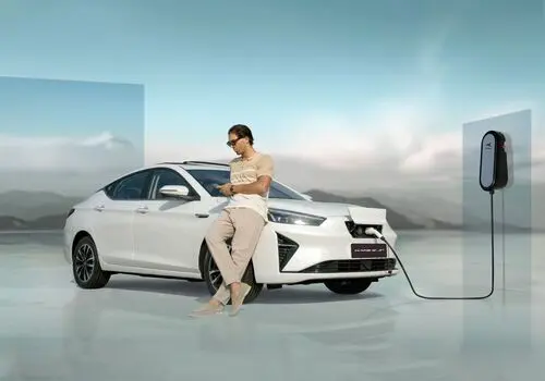 تعداد خودرو برقی ترخصی از گمرک اعلام شد