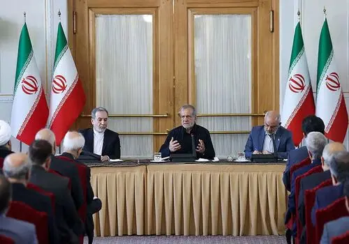 پزشکیان به انتشار کاریکاتور جنجالی علیه خود واکنش نشان داد + عکس