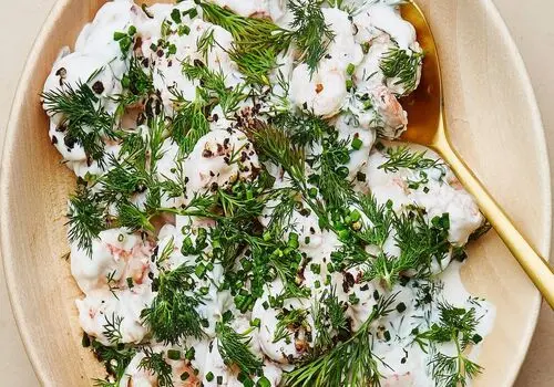 طرز تهیه سالاد فتوچینی؛ یک پیش غذای هیجان انگیز