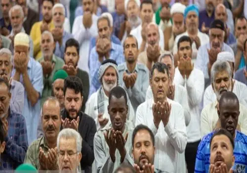 آیت‌الله خاتمی: دشمنان آرزوی خستگی مردم ایران را به گور خواهند برد