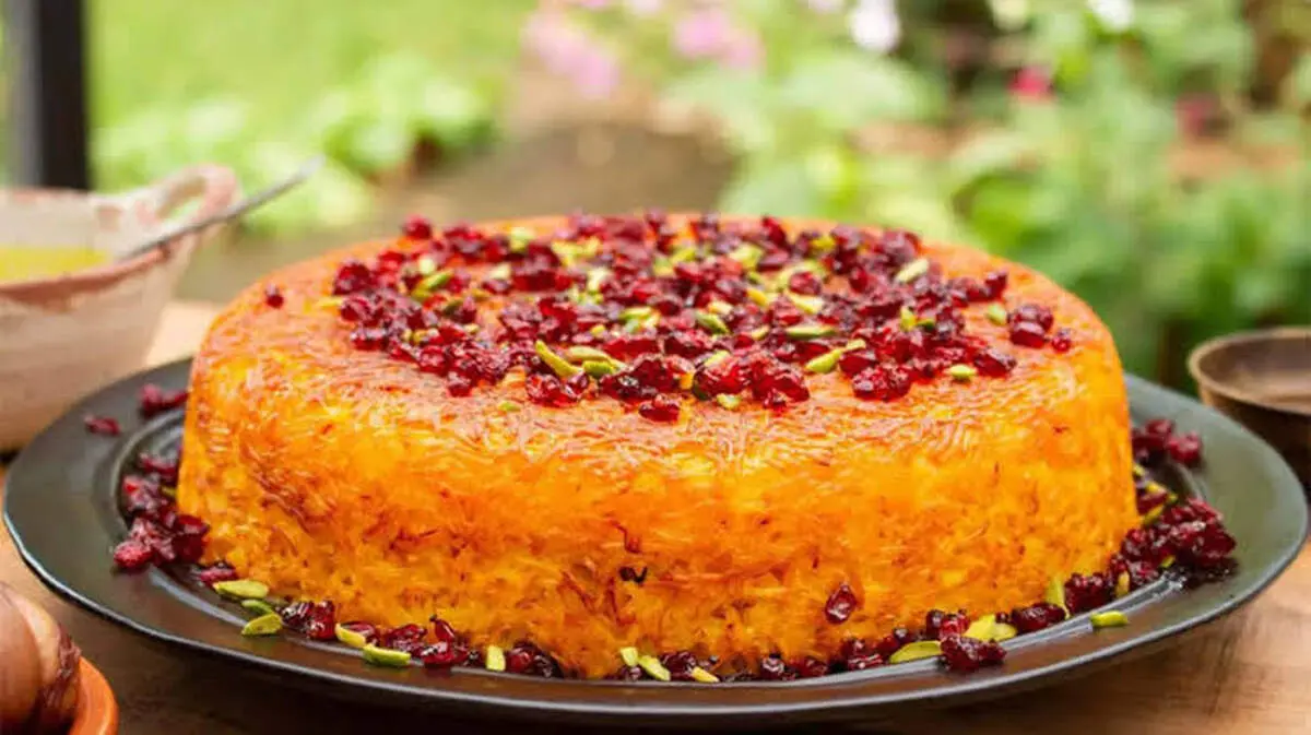 ته‌چین مرغ و سیب‌زمینی شمالی؛ طعمی متفاوت از غذای محلی ایرانی