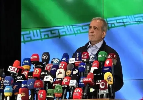پیام تبریک مدیرعامل بانک آینده به مناسبت فرارسیدن یوم‌الله 22 بهمن و روز جوان
