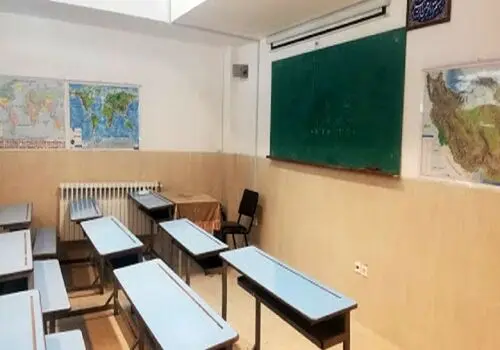 مدارس این شهر فردا هم غیر حضوری شد
