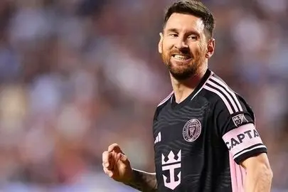 بارسلونا با بازگشت مسی به سود تکان‌دهنده رسید