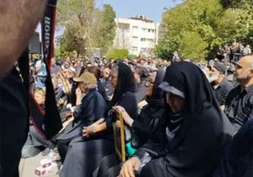 بازیگران زن مطرح سینما در آخرین بدرقه اکبر عبدی