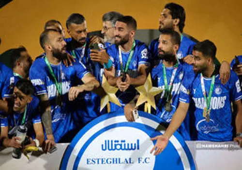 دریافت مبلغ ۶۴۰ میلیاردی استقلال از هلدینگ خلیج فارس