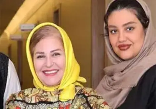 اولین تصویر از اکرام محمدی در کنار دخترش پس از مدتها+عکس