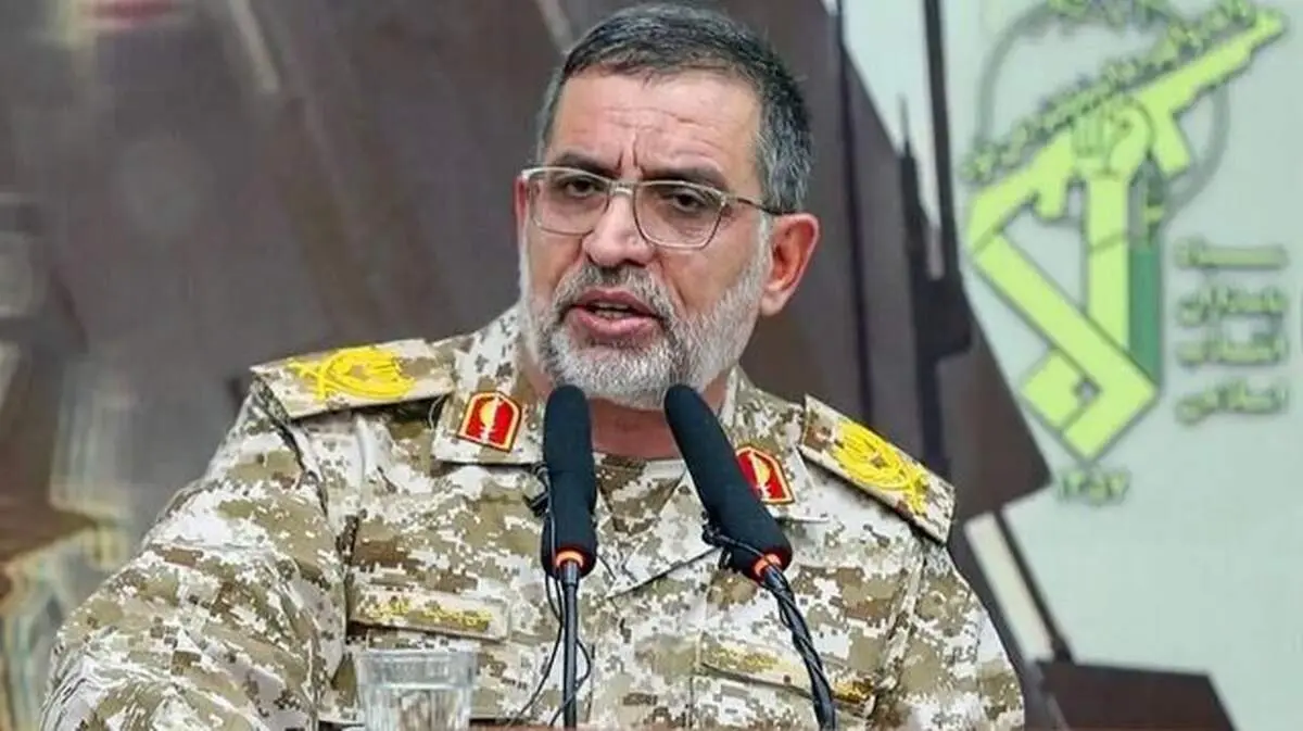 سردار نائینی: آبراهام لینکلن به سمت جنوب شرقی اقیانوس هند متواری شد