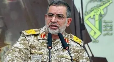 سردار نائینی: آبراهام لینکلن به سمت جنوب شرقی اقیانوس هند متواری شد