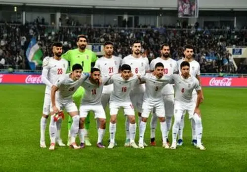 کت و شلوار ملی پوشان فوتبال ایران در فرودگاه سوژه شد+ فیلم