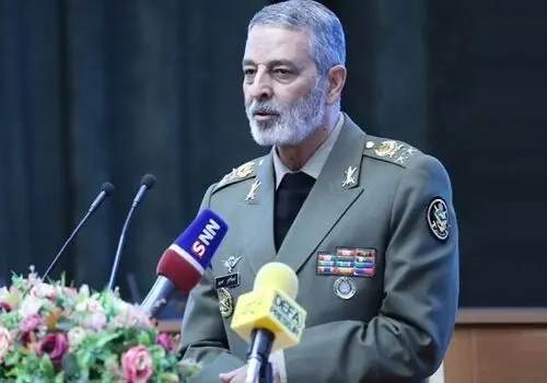 فرمانده کل ارتش: نیروهای مسلح خود را برای بالاترین سطح تهدیدات دشمنان آماده کرده است
