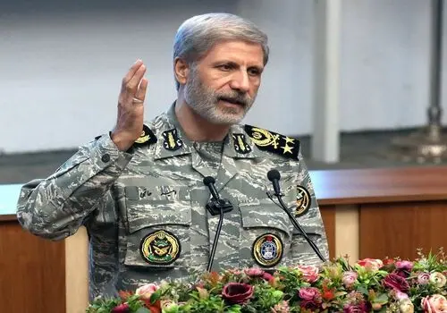 نباید سند توسعه دریایی در حد کاغذ باقی بماند