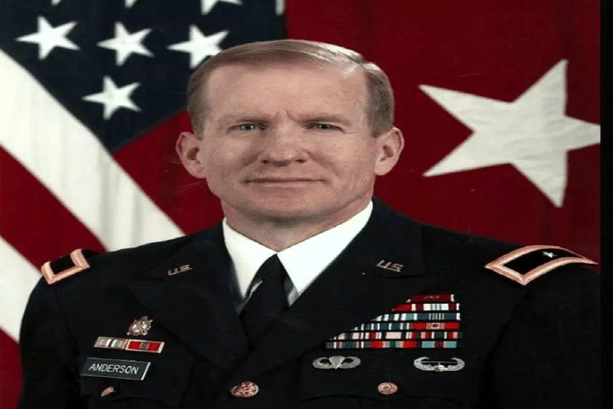  سرتیپ بازنشسته ارتش آمریکا: اگر فکر کنیم قرار است جزیره خارگ را تصرف کنیم، مسخره است / حمله زمینی به ایران حماقت است 