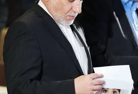 عراقچی: اجازه نمی‌دهم فاجعه میناب به فراموشی سپرده شود+عکس
