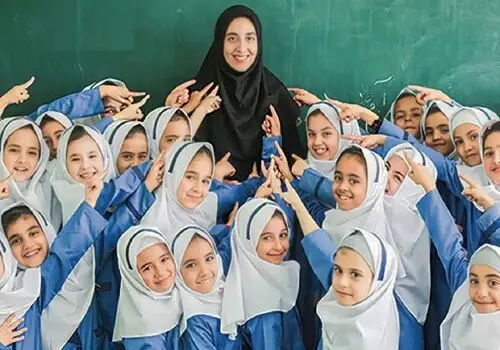 وزارت آموزش و پرورش: استخدام ۱۰۰ هزار نیرو طبق قانون رتبه‌بندی شد