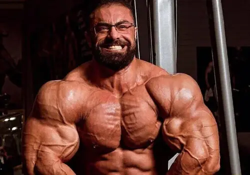 ویدیویی کامل از فیگورهای بهروز تابانی و هادی چوپان