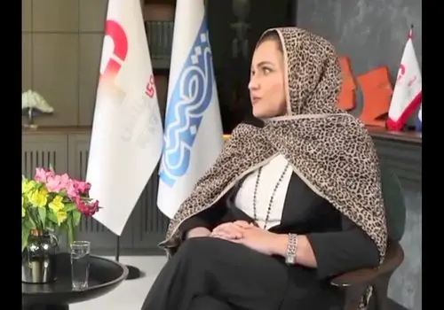 ماجرای سختگیری های نرگس آبیار به خواهرش در پشت صحنه سریال «بامداد خمار»/ویدیو 