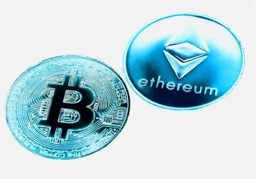 بیت‌کوین آماده جهش یا در آستانه اصلاح؟
