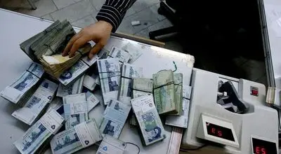 سقف حقوق کارمندان و بازنشسته‌های دولت مشخص شد

