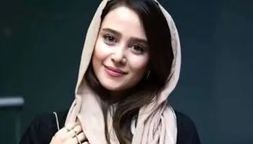 عکس جدید  الناز حبیبی با یک اکسسوری عجیب