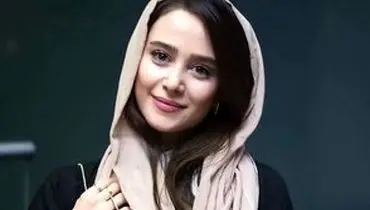 عکس جدید  الناز حبیبی با یک اکسسوری عجیب